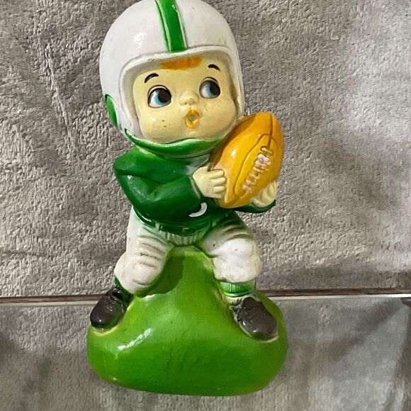 Vintage Plastic Jets Football Player Bank bank man cave * damaged TLC condition. - Picture 1 of 8